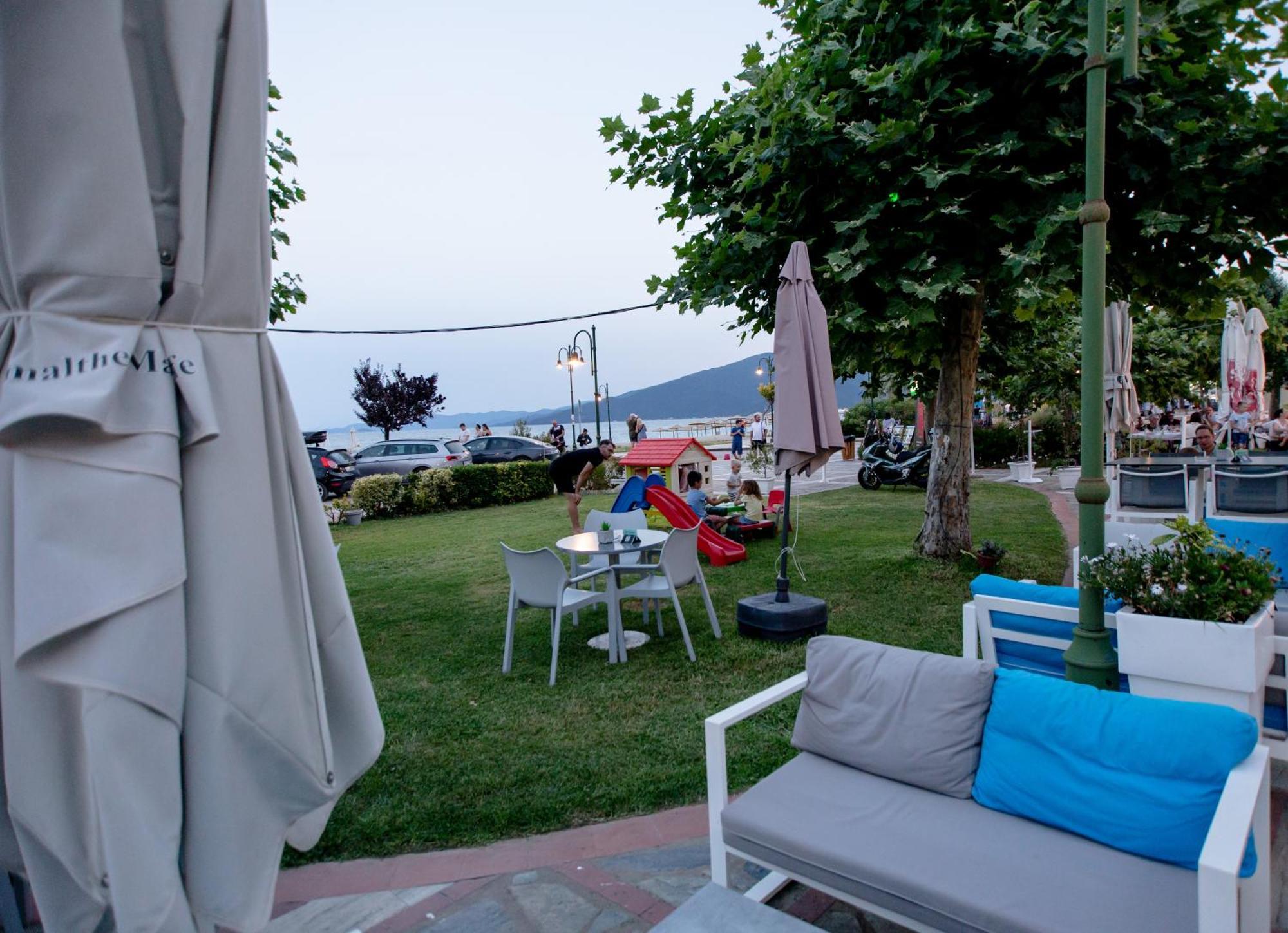 Апартаменты Amalia Mare Sea View Неа-Врасна Экстерьер фото