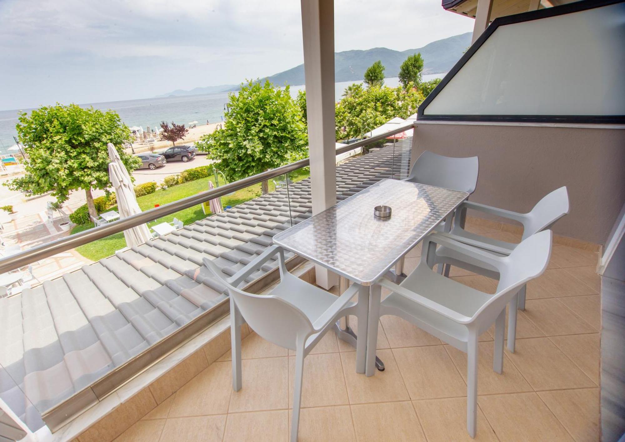 Апартаменты Amalia Mare Sea View Неа-Врасна Номер фото