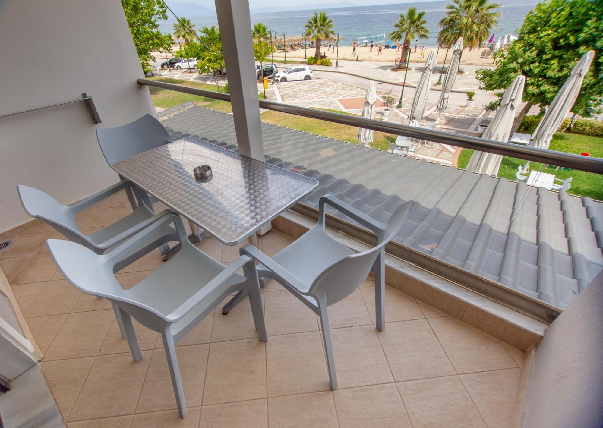 Апартаменты Amalia Mare Sea View Неа-Врасна Номер фото